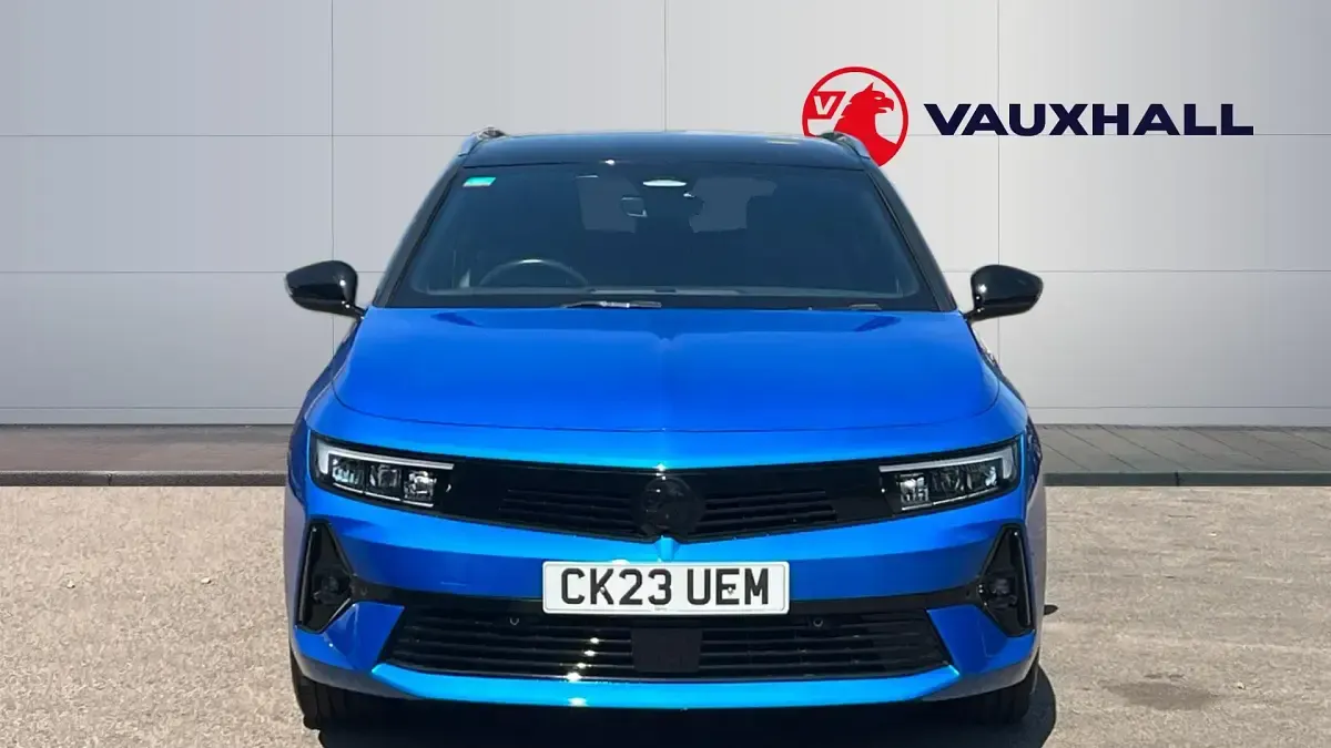 Used Vauxhall Astra 130 HP (95 kW) 2023 Blue Estate