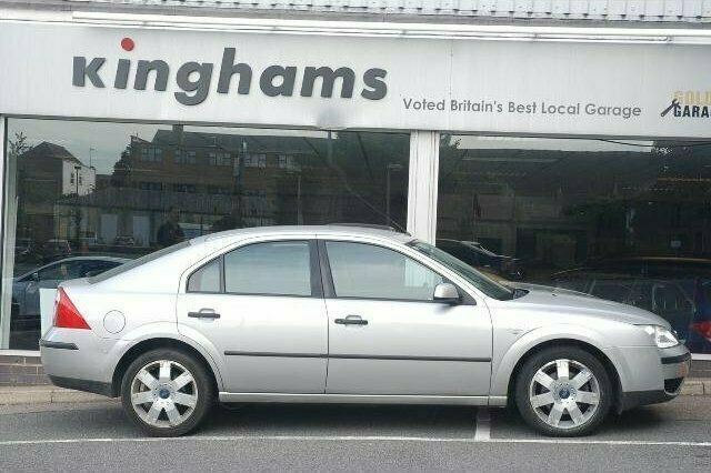 Używany Ford Mondeo 2004 Hatchback