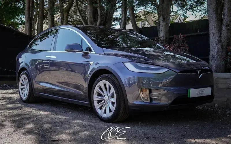 Używany Tesla Model X Long Range AWD 397 kW (541 KM) 2020 SUV