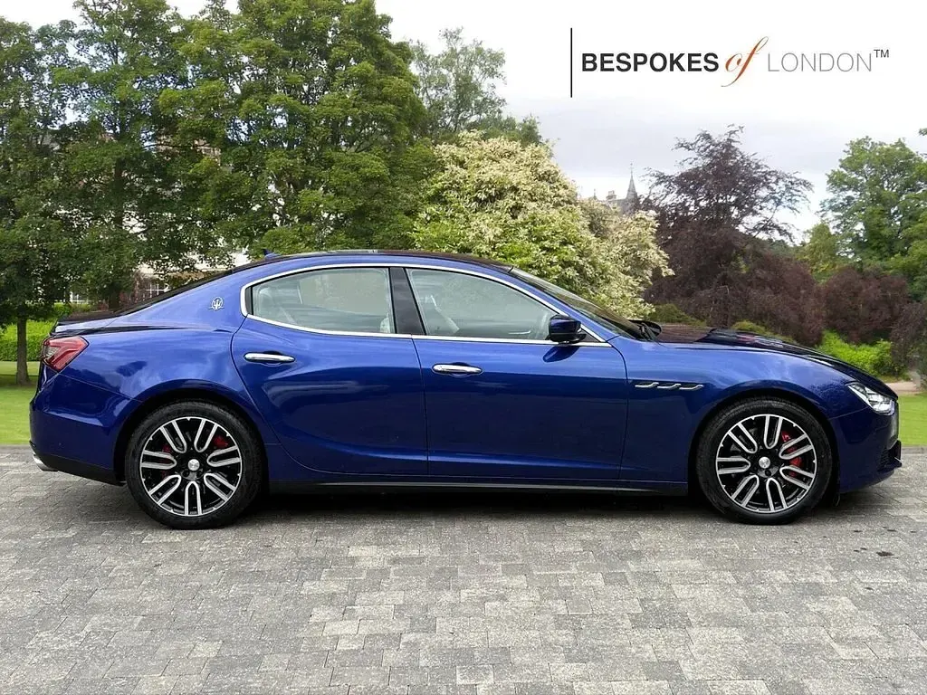 Used Maserati Ghibli 2017 Blue Sedan