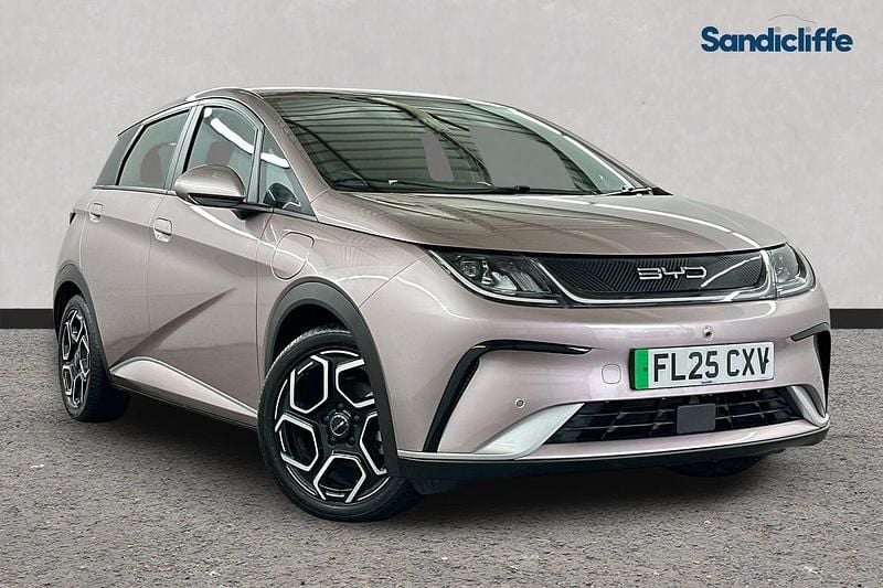 Used BYD Dolphin Comfort 150 kW (204 HP) 2025 Colour Hatchback