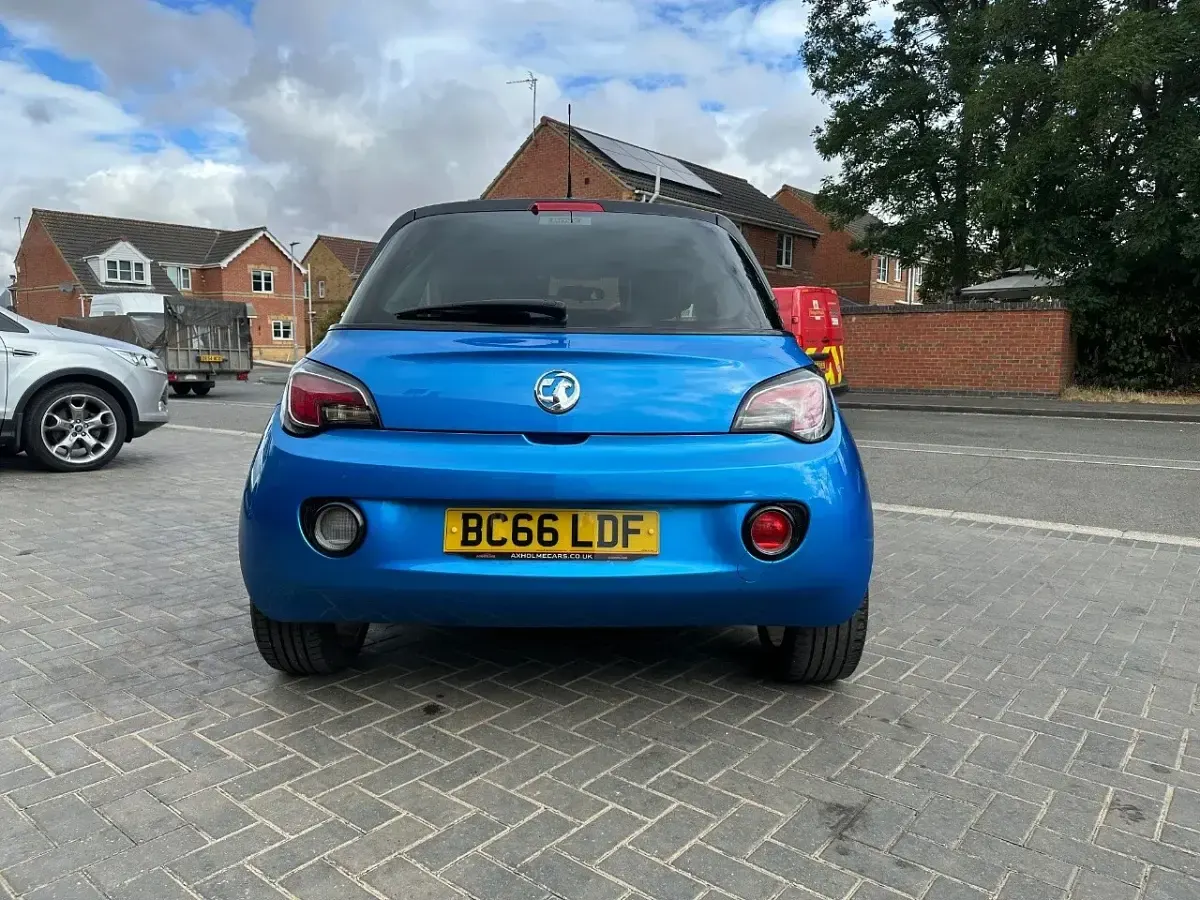 Used Vauxhall Adam 70 HP (51 kW) 2017 Blue Hatchback
