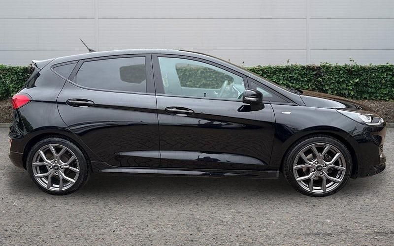 Usado Ford Fiesta ST-Line 125 HP (91 kW) 2022 Citadino