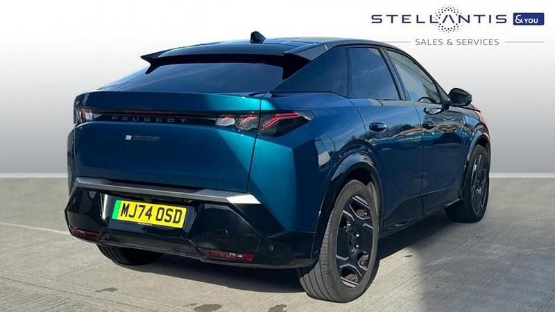 Used Peugeot e-3008 GT 152 kW (207 HP) 2024 Blue SUV