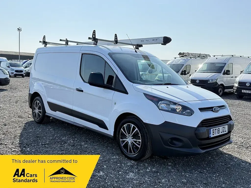 Usado Ford Transit Connect S 100 HP (73 kW) 2018 Branco Monovolume