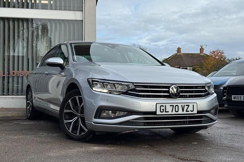 Used VW Passat SEL 150 HP (110 kW) 2020 Estate