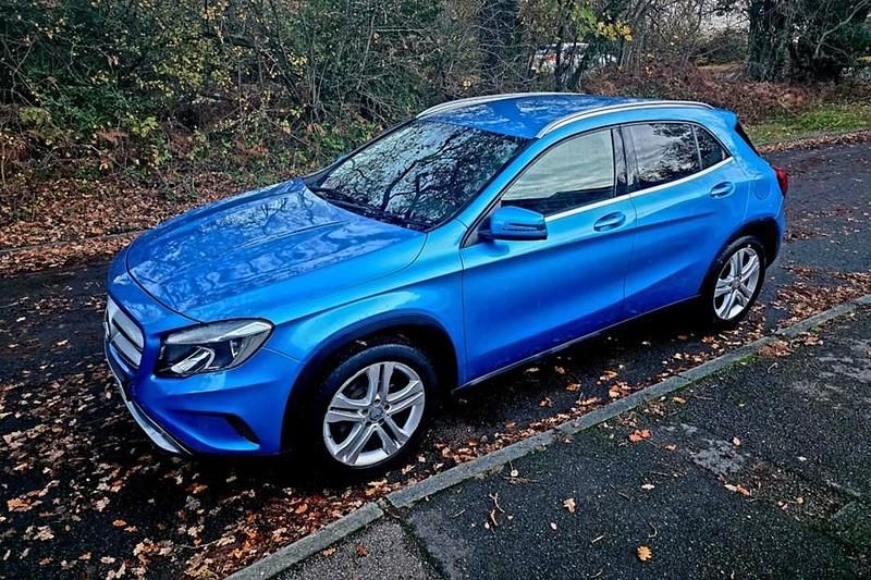 Blue Used 2016 Mercedes GLA200 SUV | £7,950 (Fair price) - Image 1/1