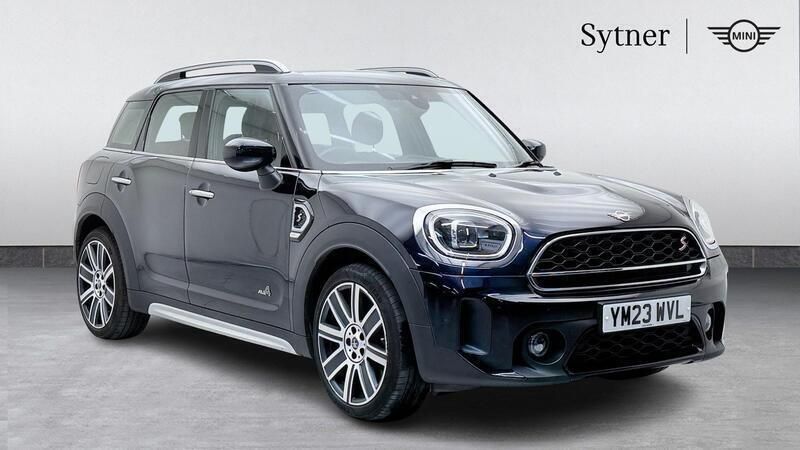 Black Used 2023 Mini Cooper S Countryman Exclusive SUV | £30,000 (Expensive) - Image 1/4