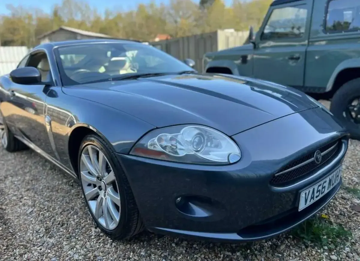 Used Jaguar XK 300 HP (220 kW) 2006 Grey Coupe
