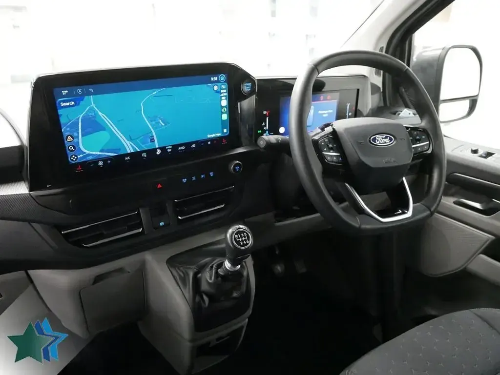 Used Ford Transit Custom Limited 136 HP (100 kW) 2024 Grey Van