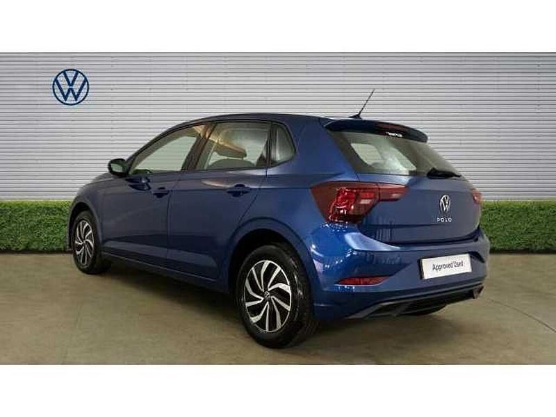 Used VW Polo Life 95 HP (69 kW) 2022 Blue Hatchback