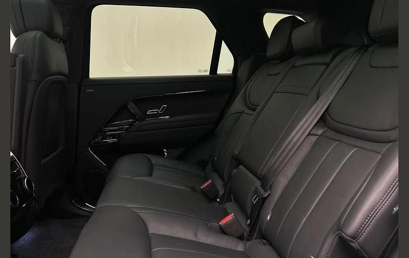 Used Land Rover Range Rover Sport Autobiography 394 HP (289 kW) 2024 White SUV