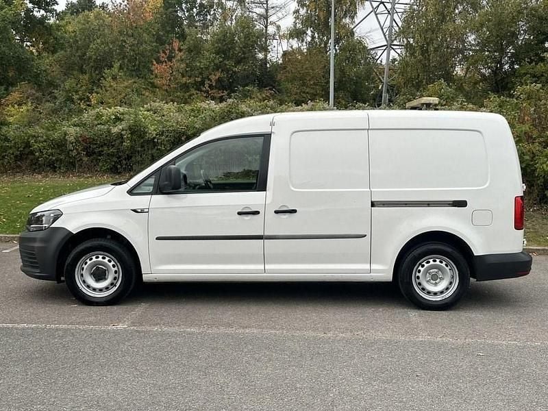 Used VW Caddy Maxi Startline 102 HP (75 kW) 2019 White MPV