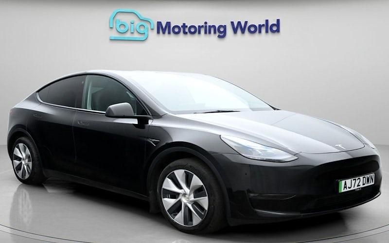 Used Tesla Model Y Long Range AWD 286 kW (389 HP) 2025 SUV