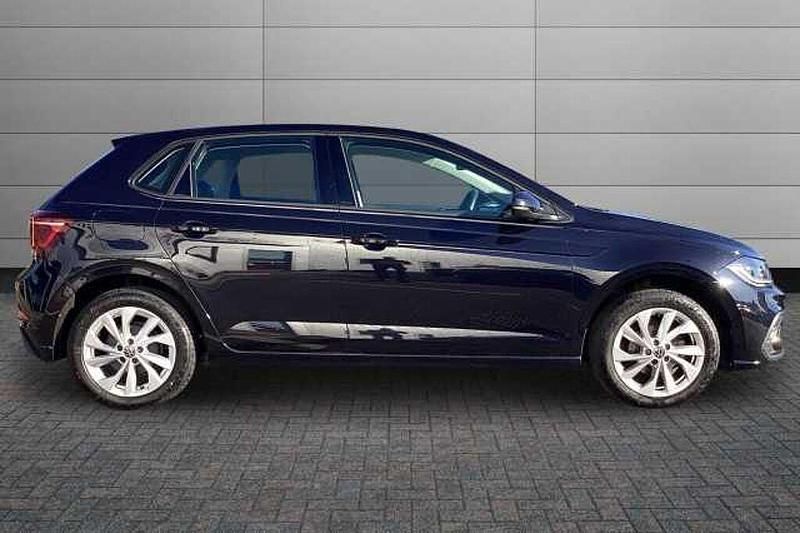 Used VW Polo Style 95 HP (69 kW) 2022 Black Hatchback