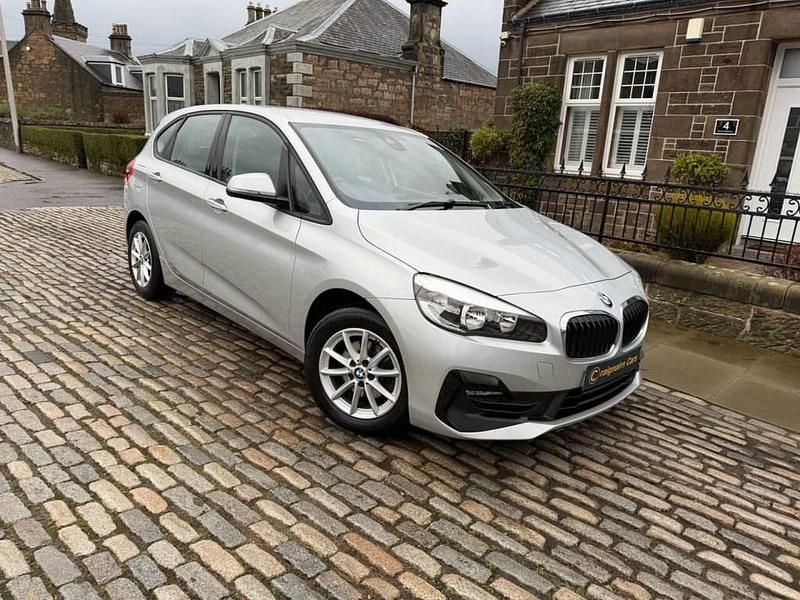 Used BMW 218 Comfort Edition 140 HP (102 kW) 2019 Silver MPV