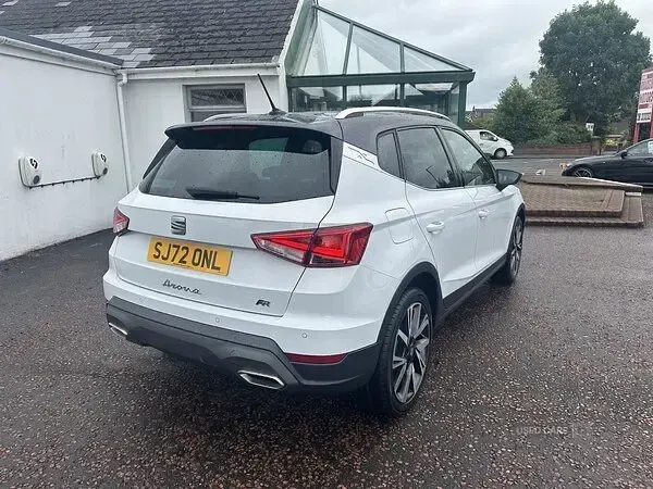 Used Seat Arona FR 110 HP (80 kW) 2023 White SUV
