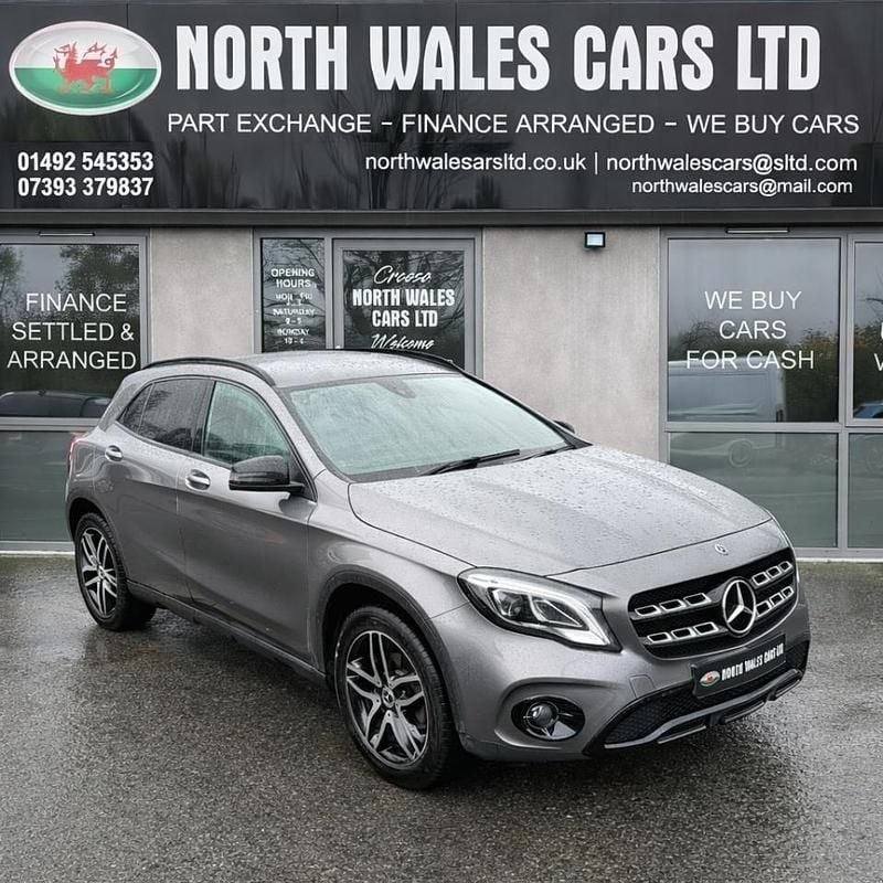 Used Mercedes GLA180 Urban 122 HP (89 kW) 2018 Grey SUV