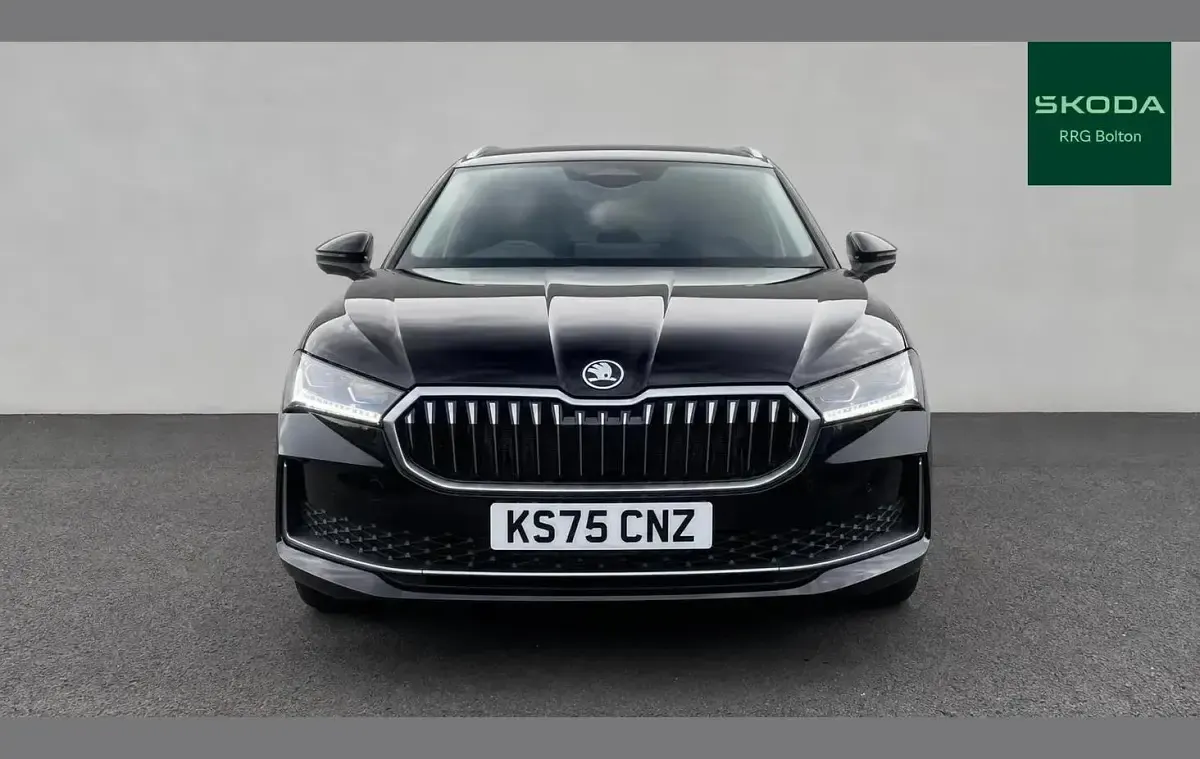 Used Skoda Superb SE L 150 HP (110 kW) 2026 Midnight black metallic Estate