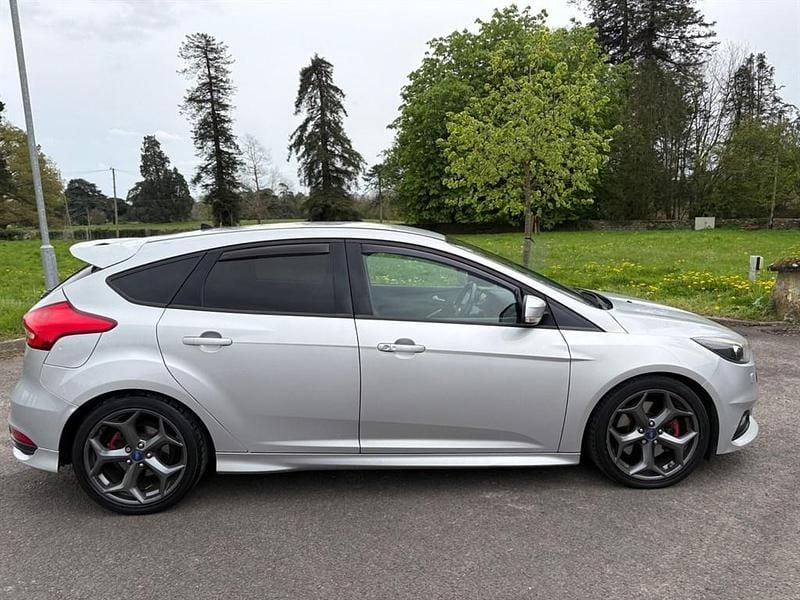 Used Ford Focus ST 2015 Silver Hatchback