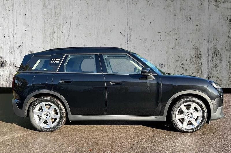 Used Mini Countryman Classic 147 kW (201 HP) 2024 Black SUV