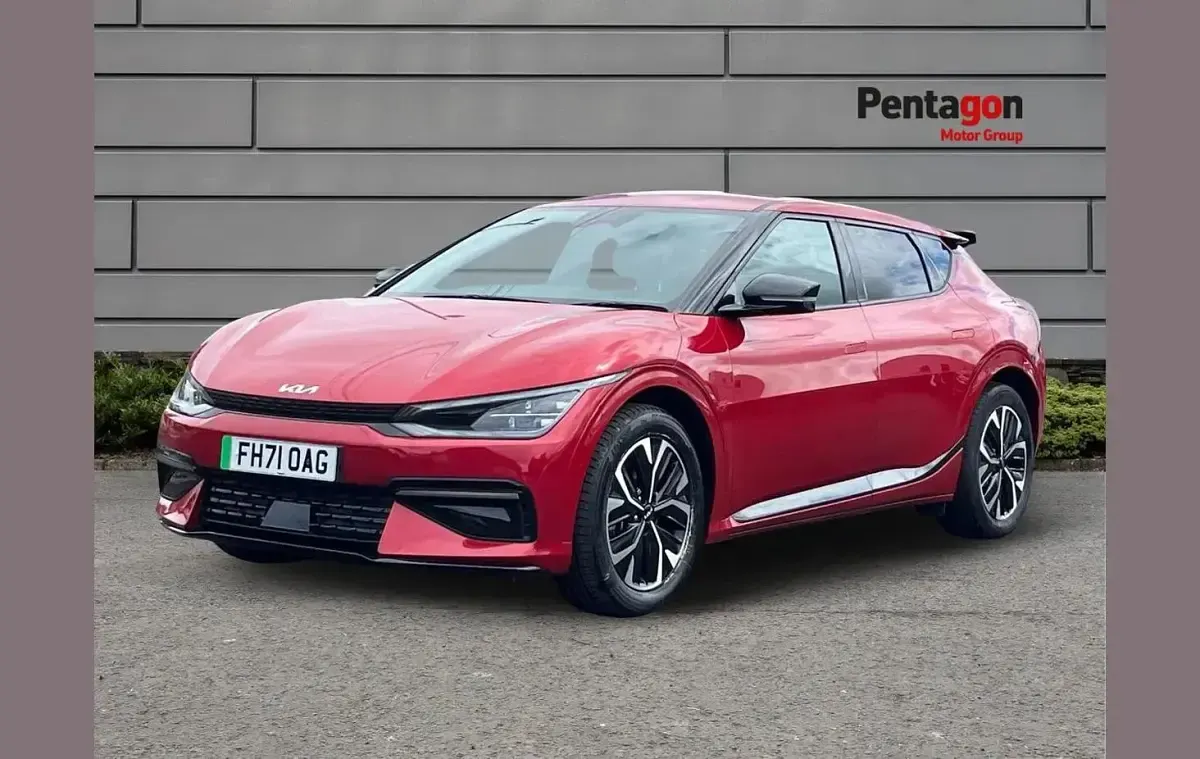 Używany Kia EV6 GT-Line 236 kW (321 KM) 2022 Czerwony SUV