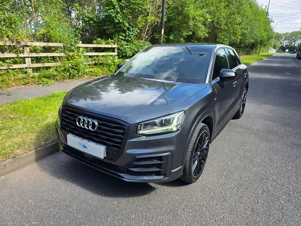 Used Audi Q2 Black Edition 116 HP (85 kW) 2019 Grey SUV