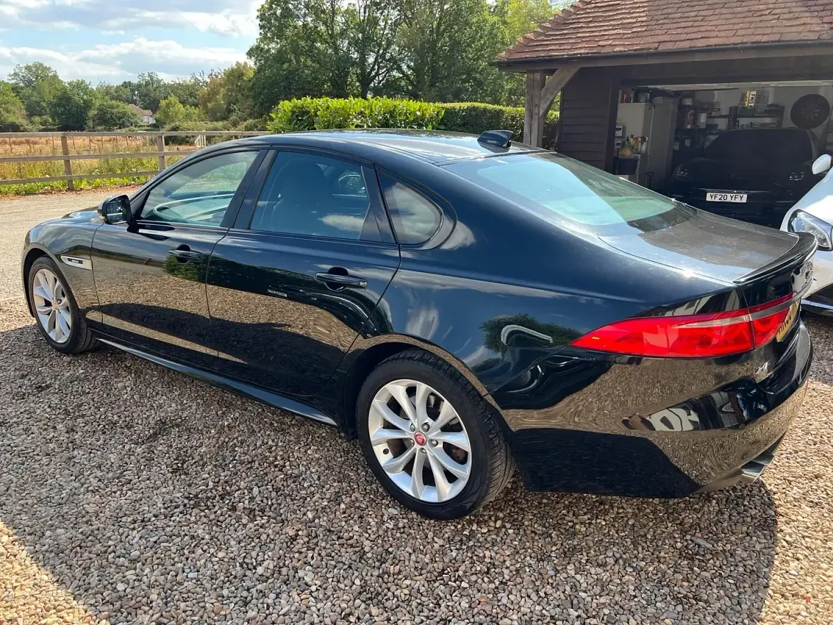 Used Jaguar XF R-Sport 177 HP (130 kW) 2016 Black Sedan