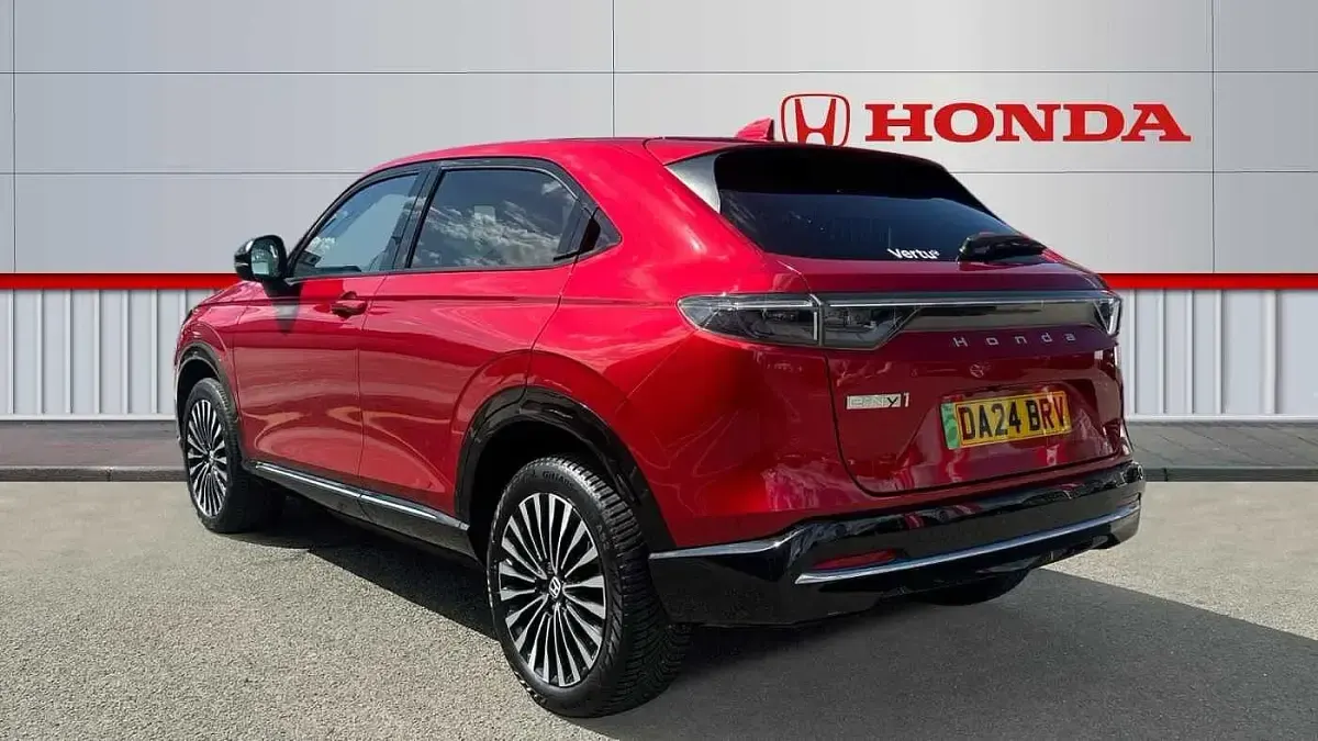 Used Honda e Elegance 150 kW (204 HP) 2024 Red Hatchback