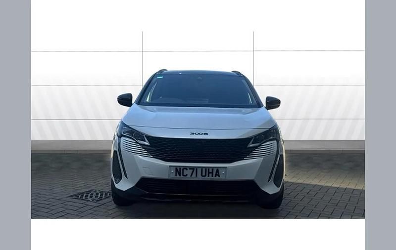 Used Peugeot 3008 GTi 300 HP (220 kW) 2022 White SUV