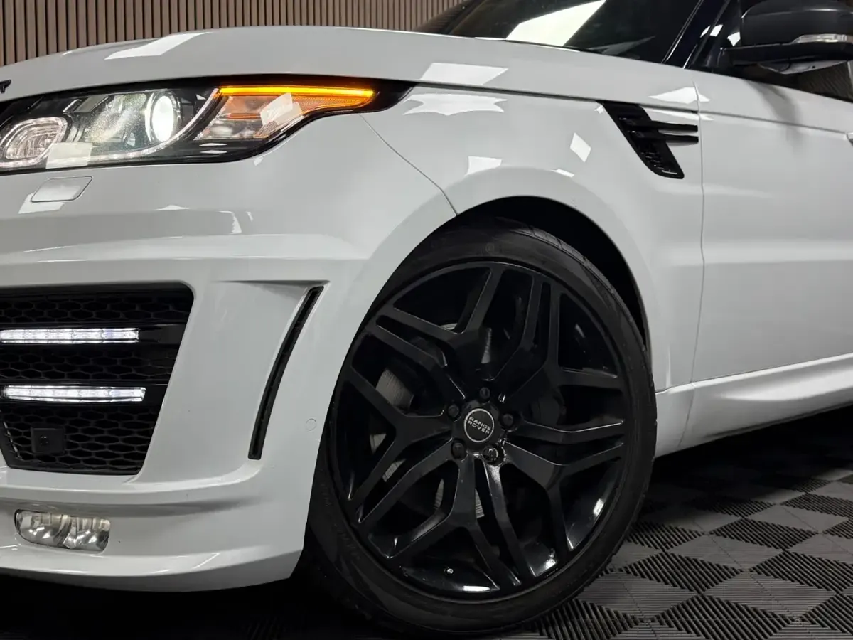 Used Land Rover Range Rover Sport HSE Dynamic 306 HP (225 kW) 2017 White SUV
