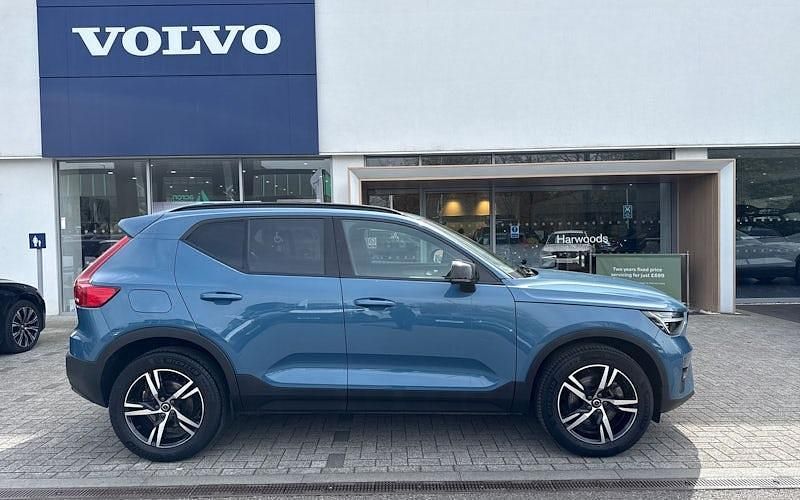Usado Volvo XC40 Plus 163 HP (119 kW) 2026 SUV