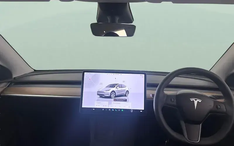 Usado Tesla Model Y RWD 254 kW (346 HP) 2024 Branco SUV