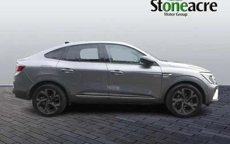 Used Renault Arkana Engineered 143 HP (105 kW) 2022 Grey SUV