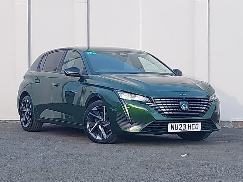 Used Peugeot 308 Allure Premium 131 HP (96 kW) 2023 Green Hatchback