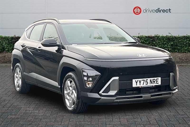 Pearl abyss black New 2025 Hyundai Kona Advanced SUV | £20,905 (Super price) - Image 1/4