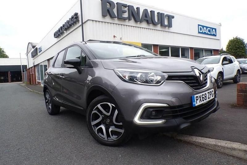 Grey/black Used 2018 Renault Captur Iconic SUV | £7,695 (Fair price) - Image 1/1