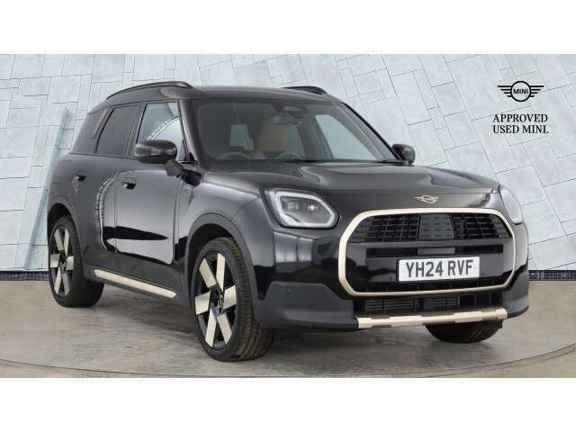 Black Used 2024 Mini Countryman Exclusive SUV | £32,530 (A bit pricey) - Image 1/4