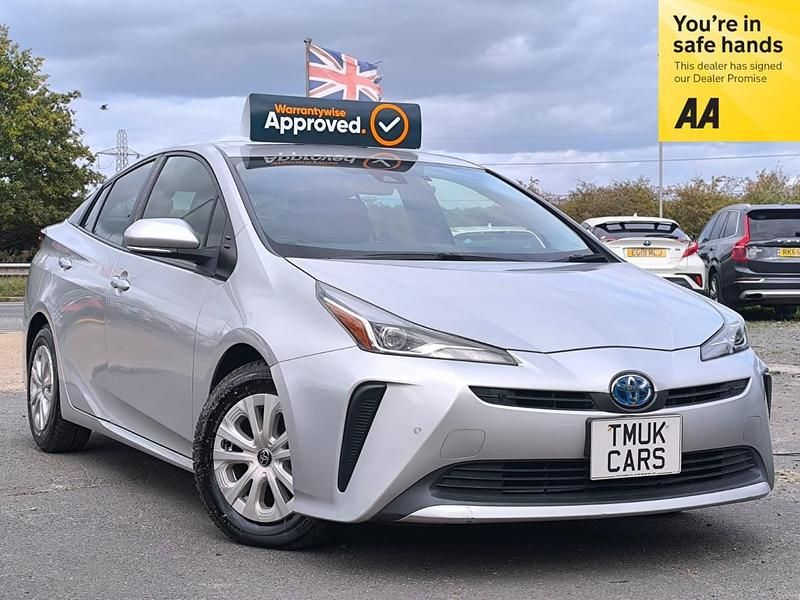 Silver Used 2022 Toyota Prius Hatchback | £13,895 (Fair price) - Image 1/4