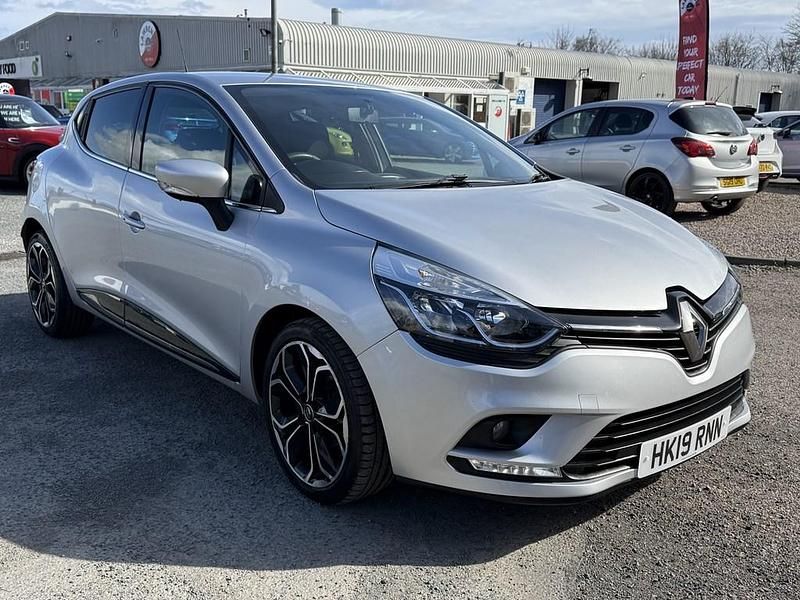 Used Renault Clio IV Iconic 2019 Silver Hatchback