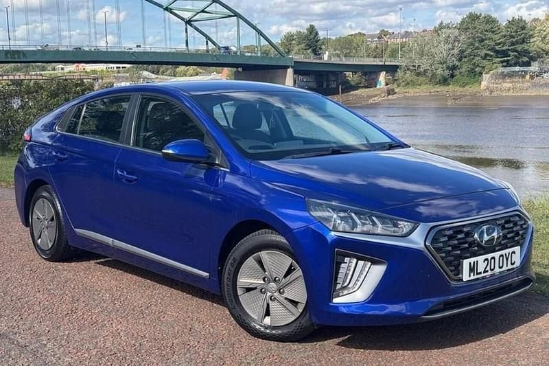 Blue Used 2020 Hyundai Ioniq Premium Sedan | £11,999 (Fair price) - Image 1/1