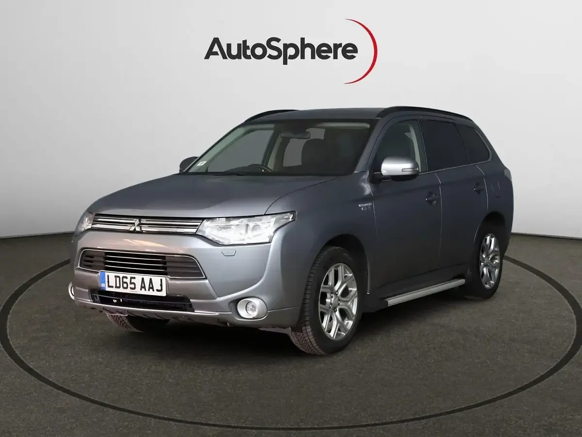 Used Mitsubishi Outlander P-HEV 2015 Grey Estate
