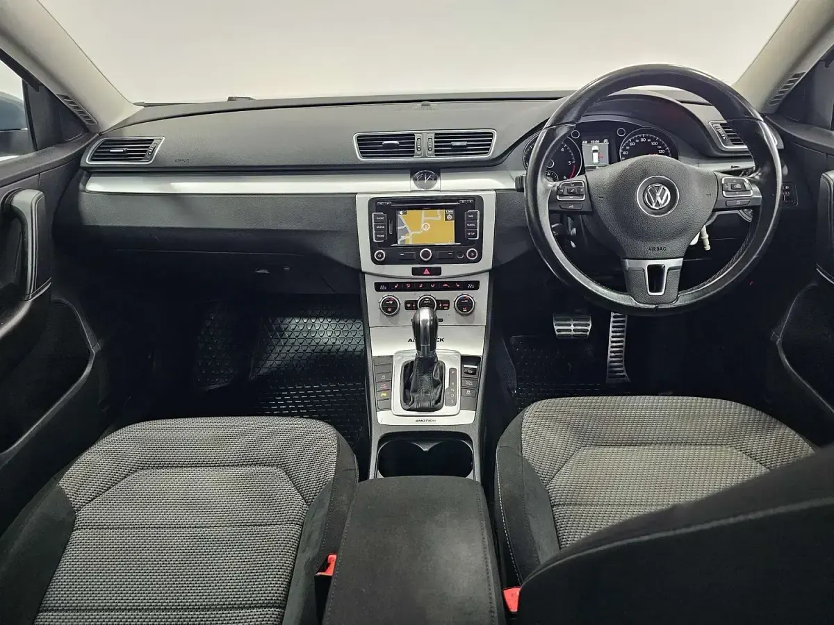 Used VW Passat Alltrack 177 HP (130 kW) 2014 Grey Estate
