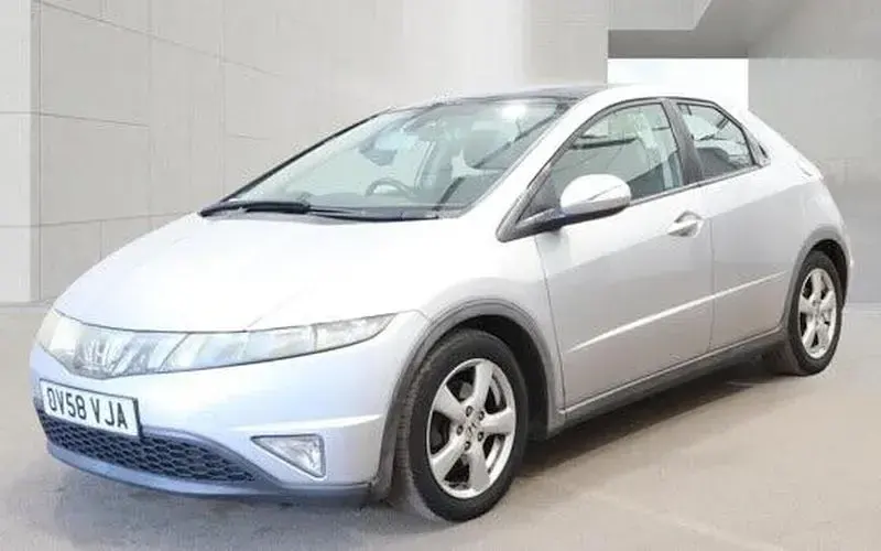 Used Honda Civic ES 141 HP (103 kW) 2013 Hatchback