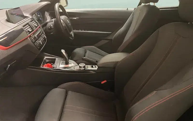 Usado BMW 218 Sport Line 136 HP (100 kW) 2020 Cabrios