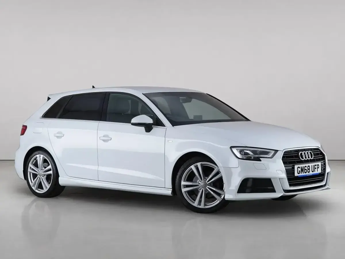 Used Audi A3 Sportback S-Line 150 HP (110 kW) 2019 Hatchback