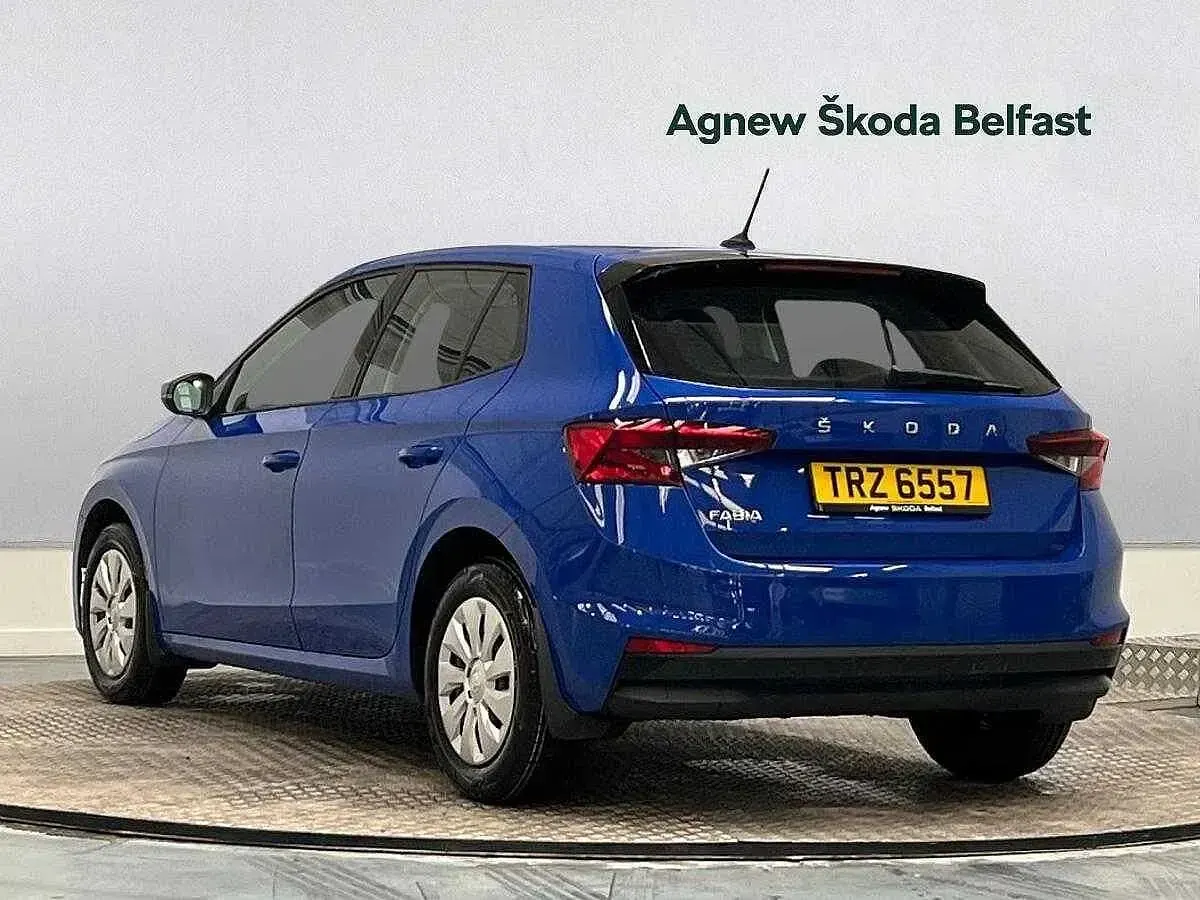 Used Skoda Fabia 48 HP (35 kW) 2022 Energy blue Hatchback