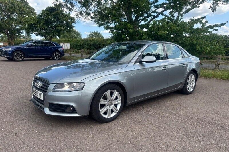 Grey Used 2011 Audi A4 Sedan | £2,499 (Expensive) - Image 1/1