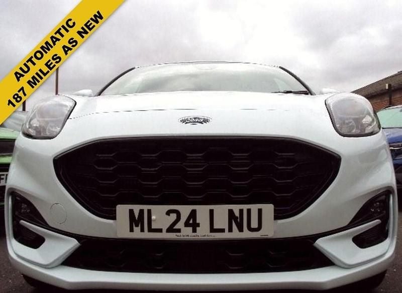 Used Ford Puma ST-Line X 125 HP (91 kW) 2024 White Hatchback