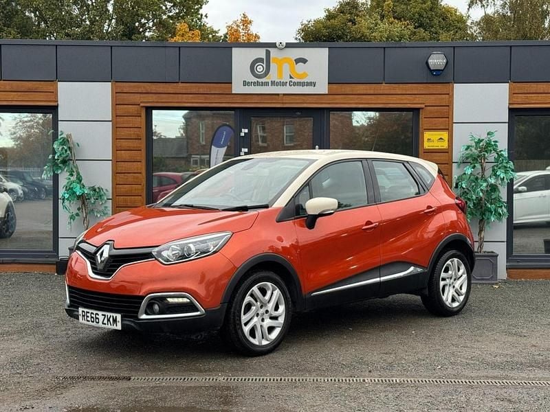 Orange/cream Used 2016 Renault Captur Dynamique SUV | £4,995 (Good price) - Image 1/4